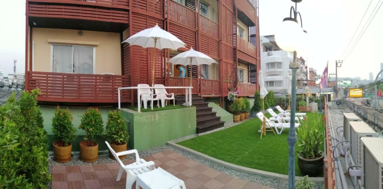 Montana Court Pattaya Exterior foto